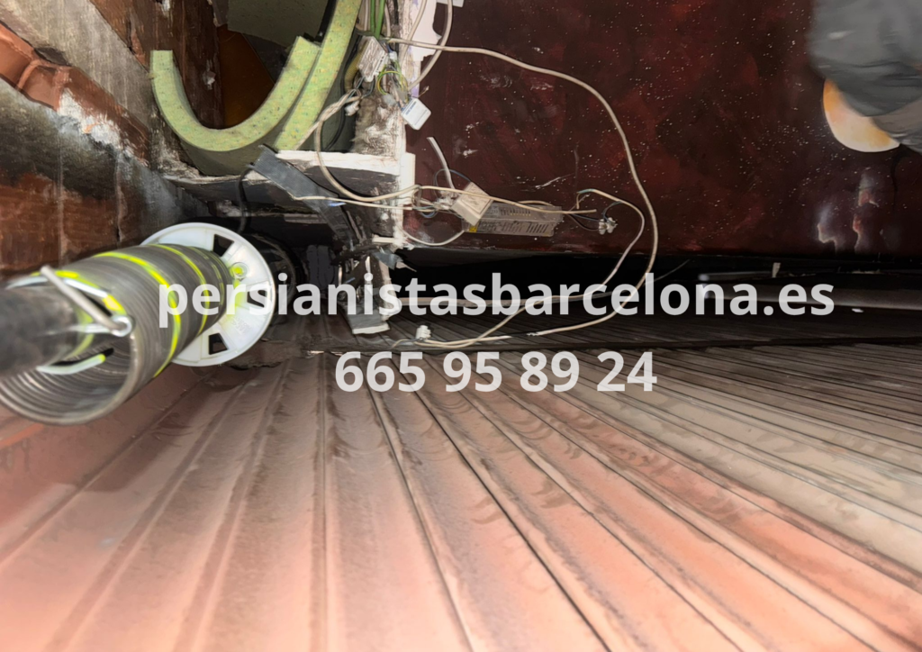 MOTORIZACIÓN DE PERSIANAS METÁLICAS