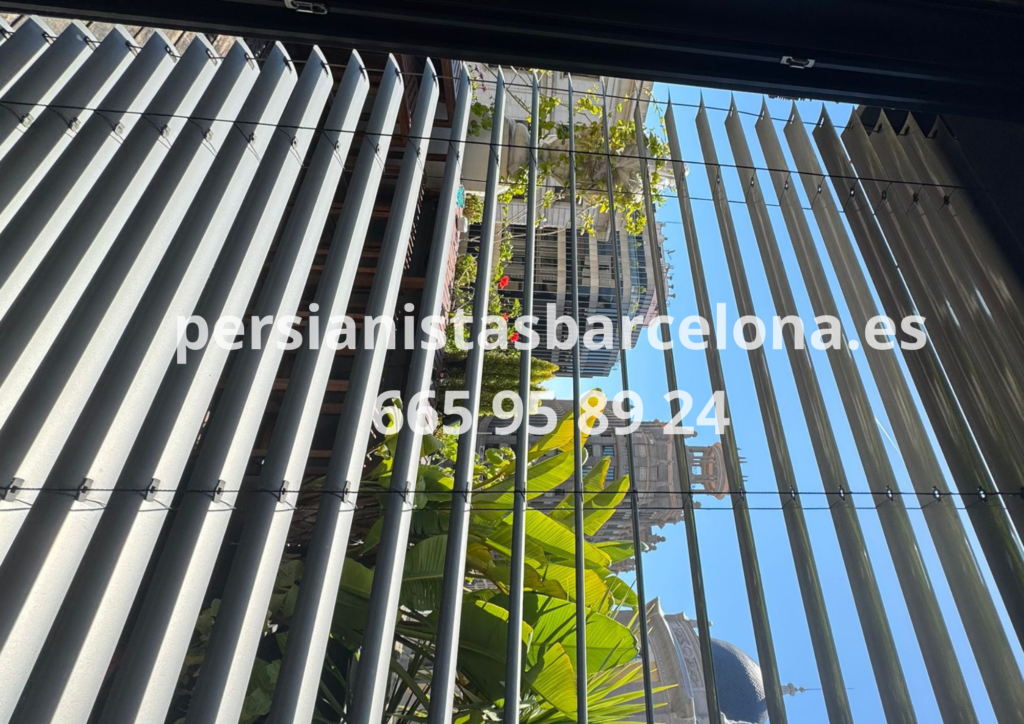 INSTALACIÓN DE PERSIANAS METÁLICAS