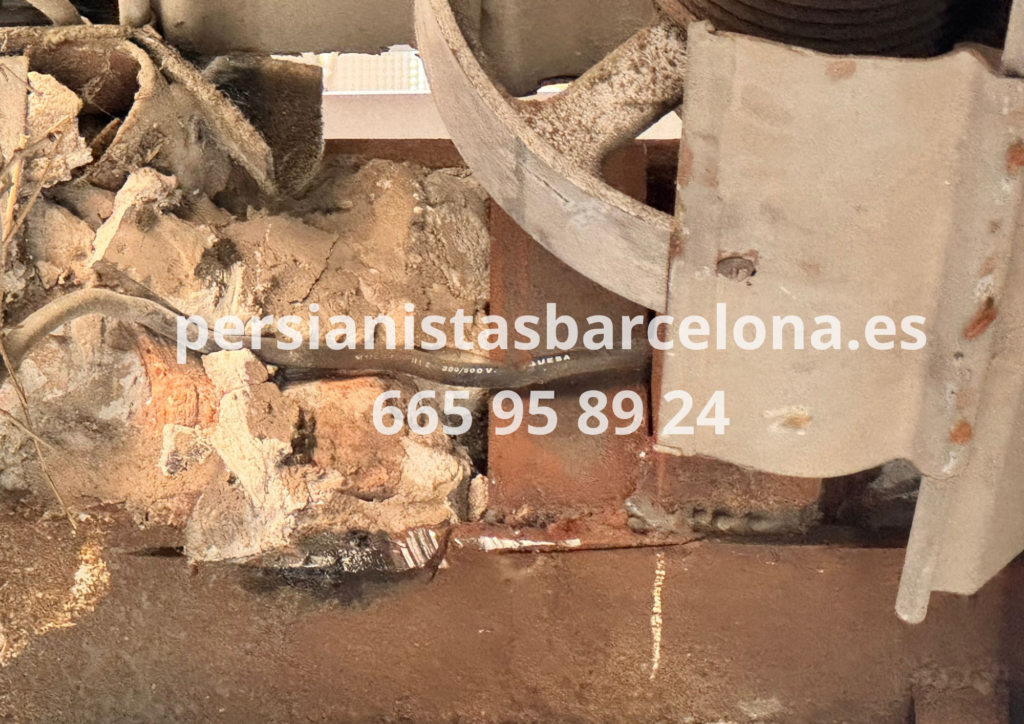 REPARACIÓN DE PERSIANAS METÁLICAS