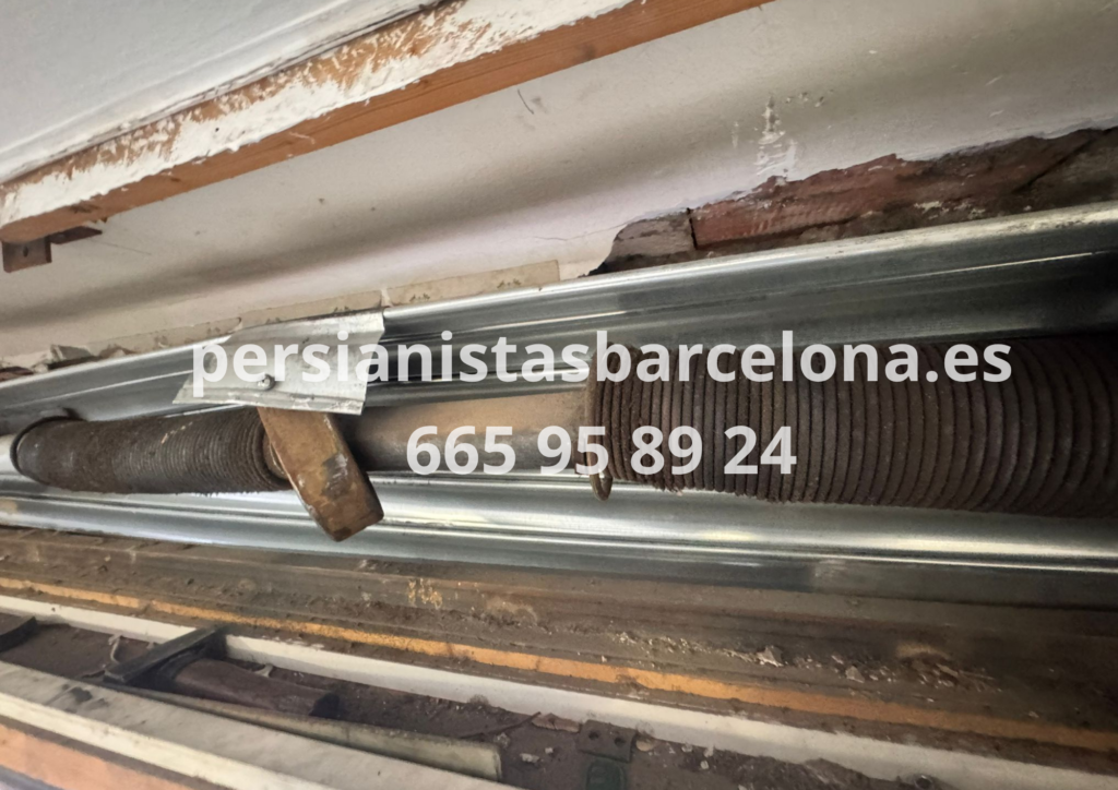 REPARACIÓN DE PERSIANAS METÁLICAS