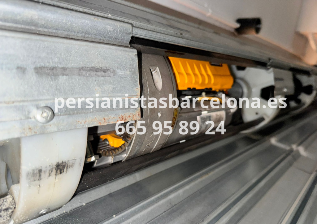 MOTORIZACIÓN DE PERSIANAS METÁLICAS