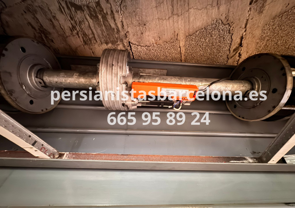 MOTORIZACIÓN DE PERSIANAS METÁLICAS