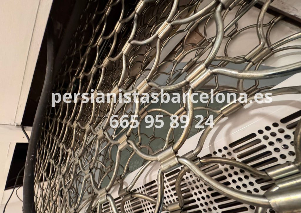 INSTALACIÓN DE PERSIANAS METÁLICAS